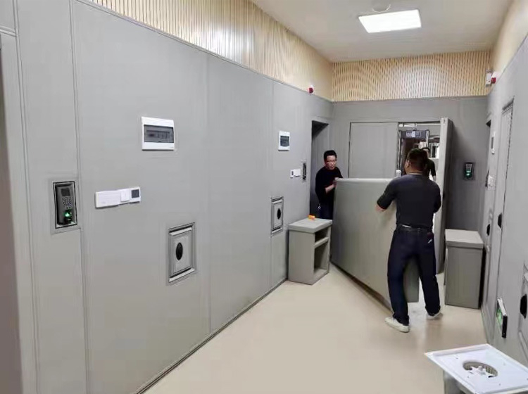 軟包廠家審訊室防撞軟包的優(yōu)勢，納米棉防撞軟包